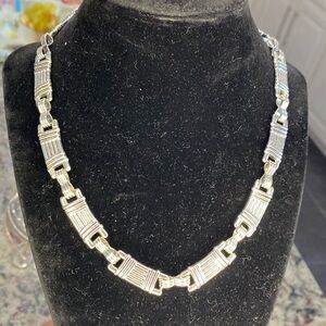 Premier Designs‎ Ivy League silver woven link chain collar statement necklace